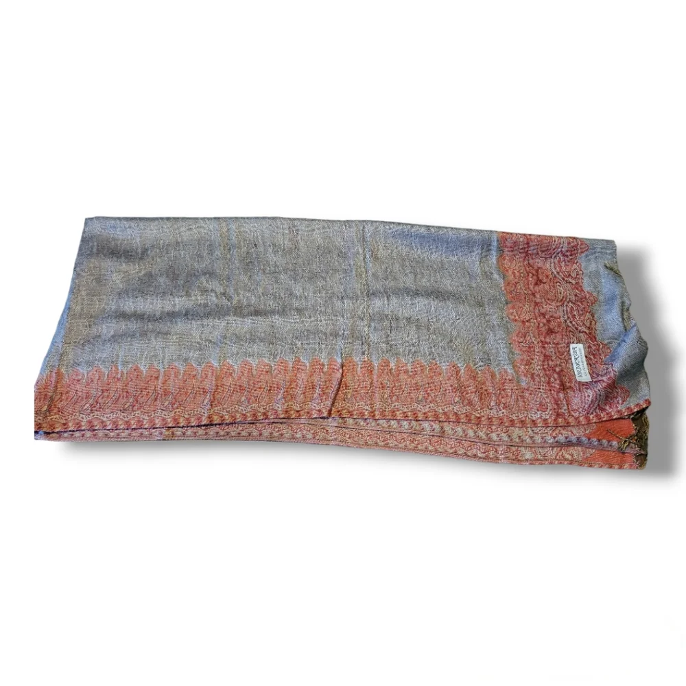 Pashmina shawl/wrap - Picture 2 of 5